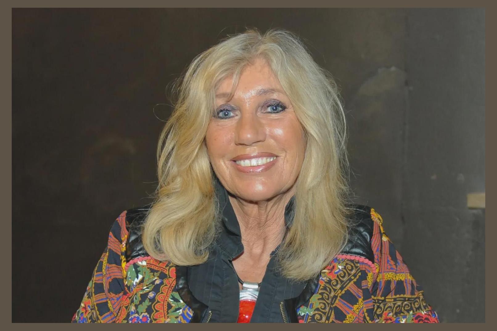 Maggie Macneal